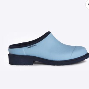 Clogs women’s size 8, eu 39